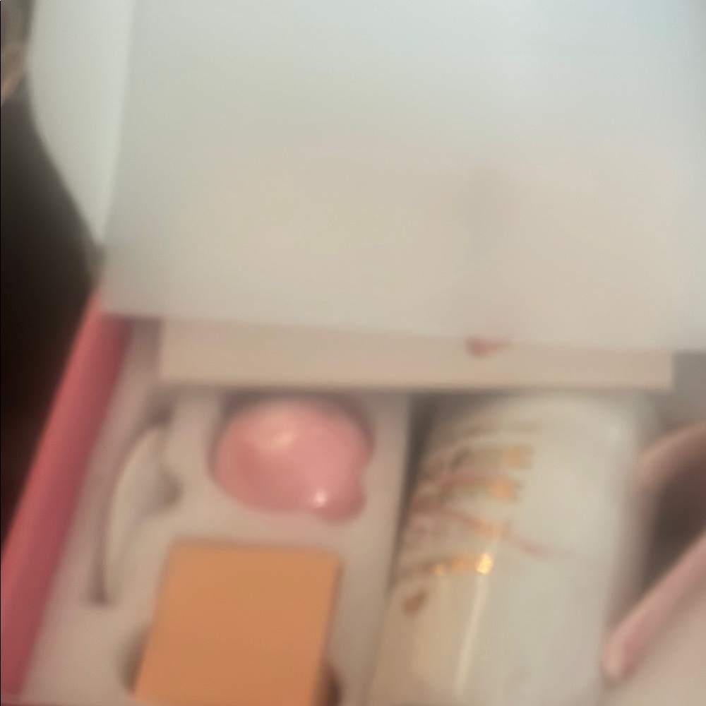 Luxurious Pink and White Hand Soap Set